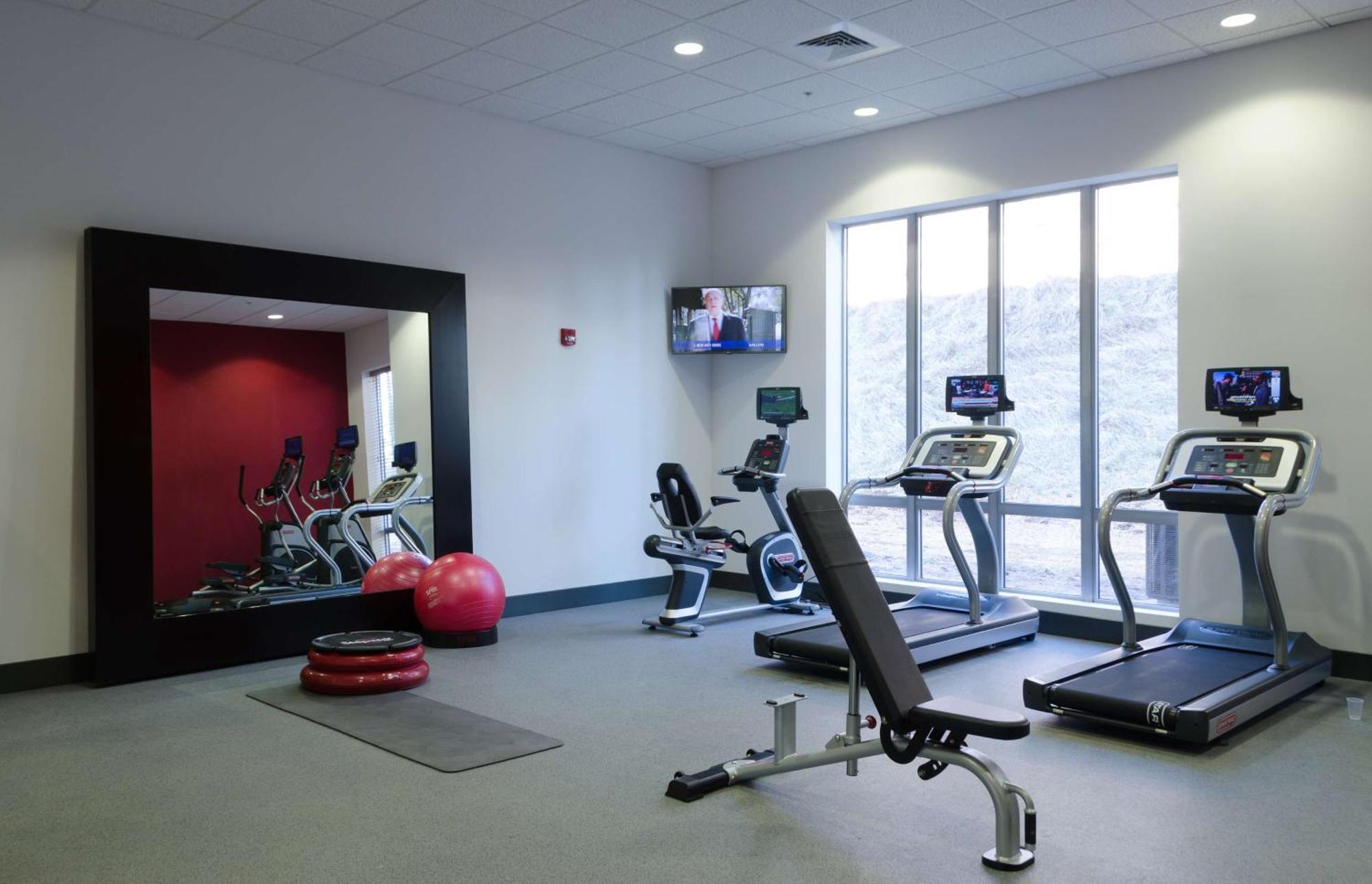 Hilton Garden Inn Hickory Extérieur photo