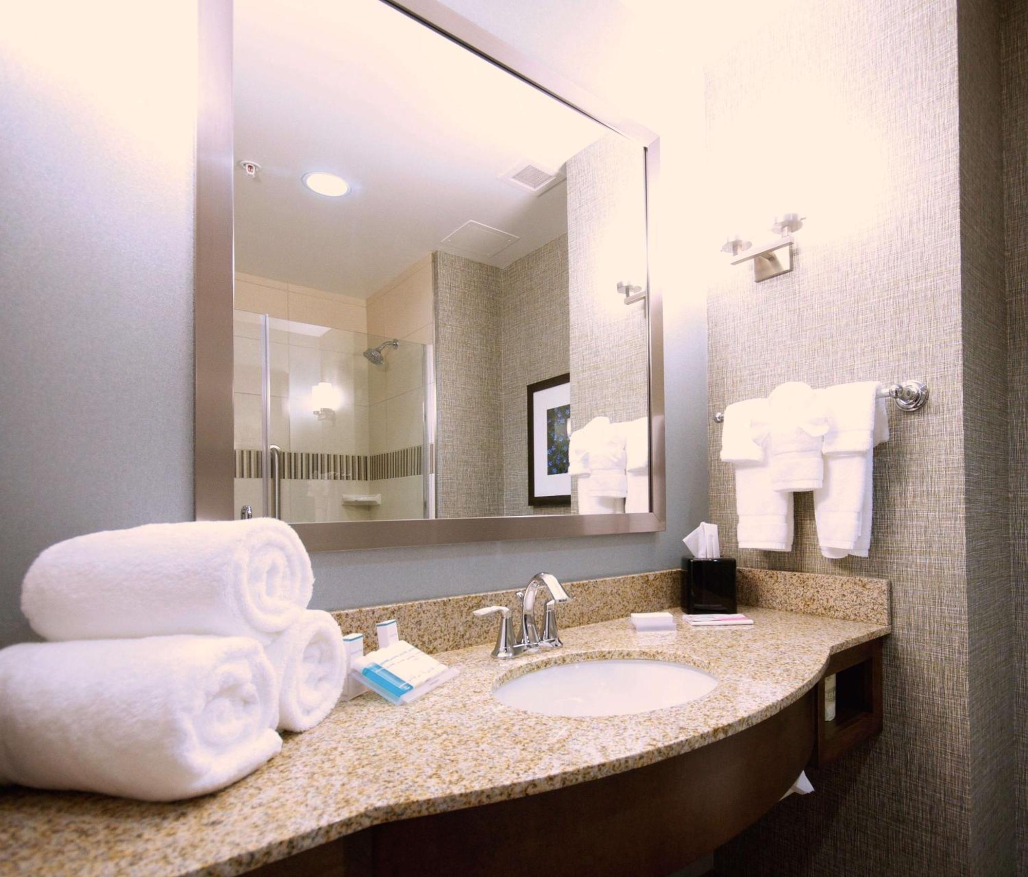 Hilton Garden Inn Hickory Extérieur photo